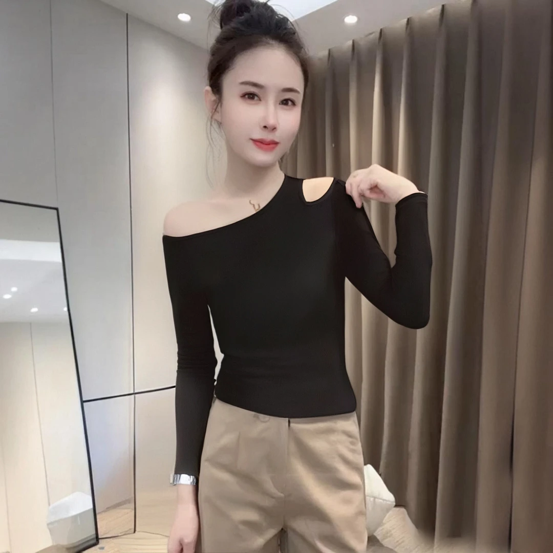 黑色镂空露肩长袖上衣女性感百搭修身显瘦早秋新款洋气打底衫内搭