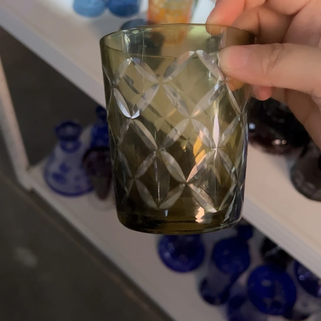 水晶玻璃平底款微瑕一个
