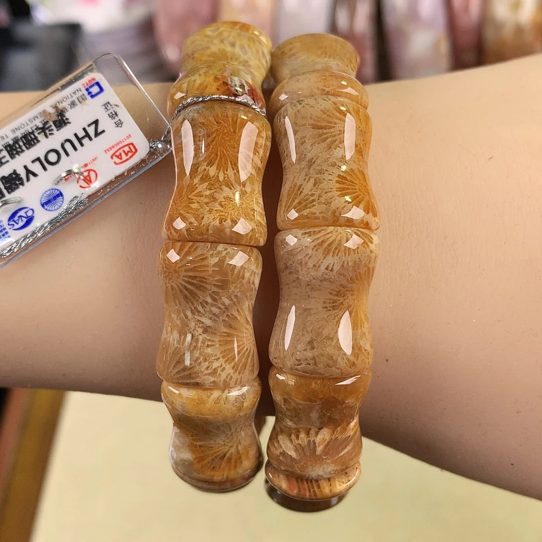 硅化珊瑚（珊瑚玉）未镶嵌吊坠(赠链)36号手排300一个