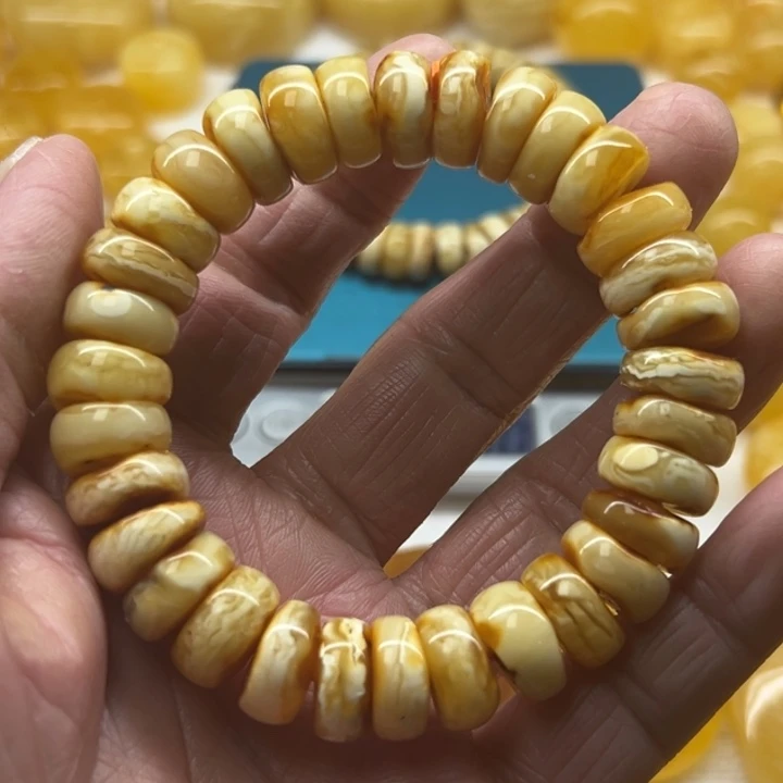 琥珀（矿物珀）未镶嵌裸石