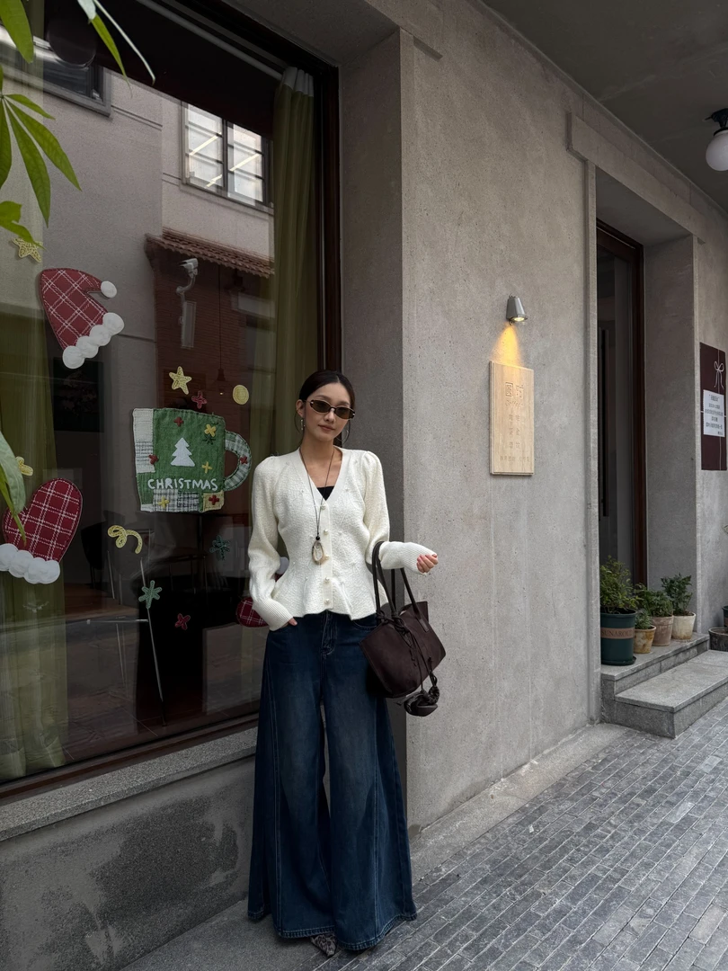 【RoMee-萝密】显瘦流苏羽毛厚款短款针织毛针织衫时尚毛衣开衫