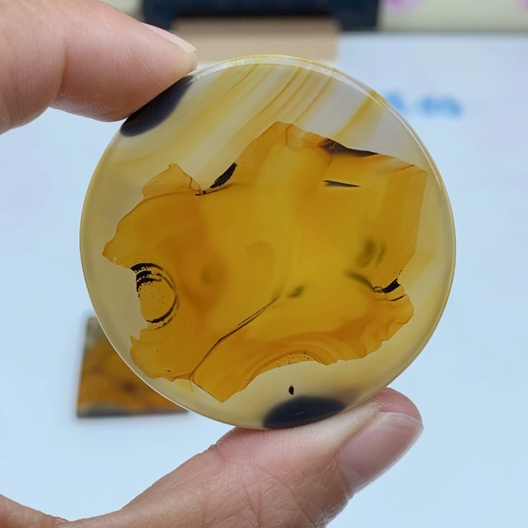 玛瑙/玉髓未镶嵌珠宝半成品
