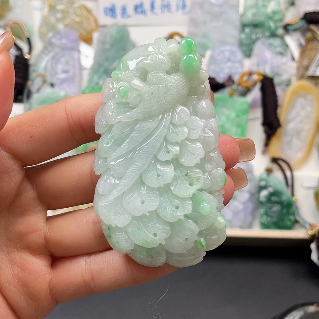 翡翠吊坠(不含链)未镶嵌