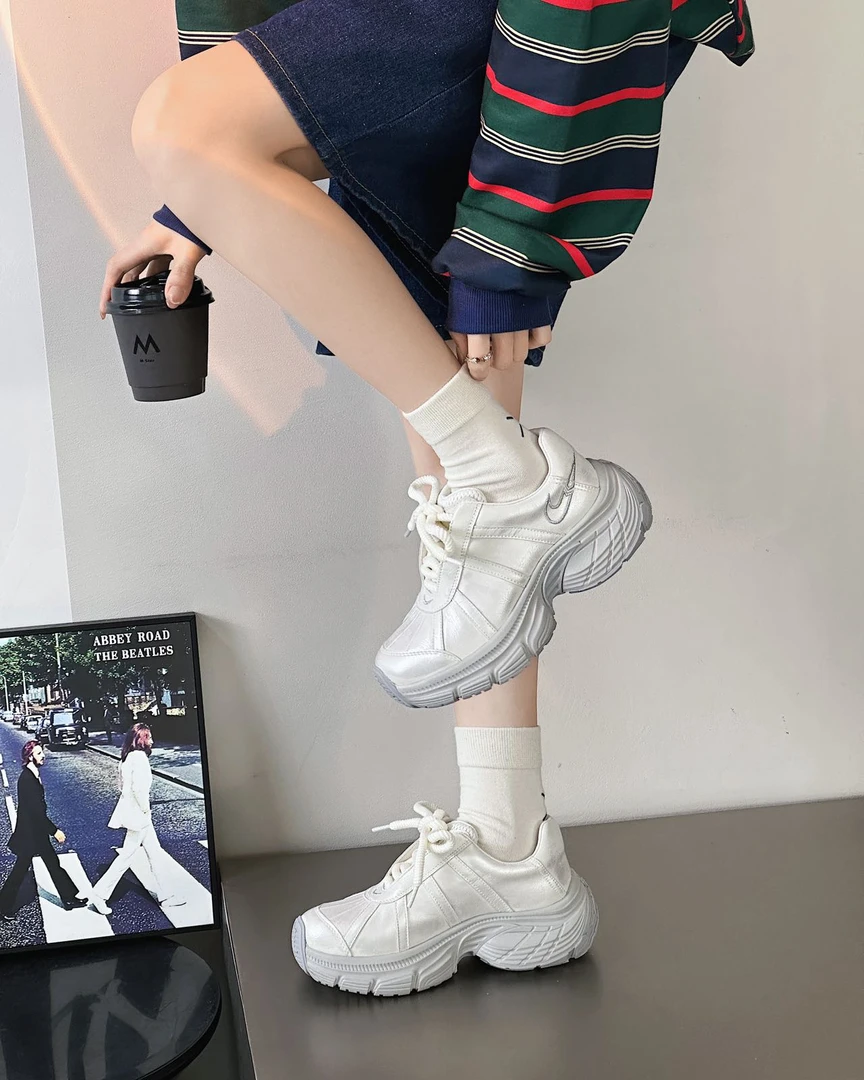 老爹鞋学生鞋子运动鞋韩版高帮休闲鞋网红透气网面女鞋