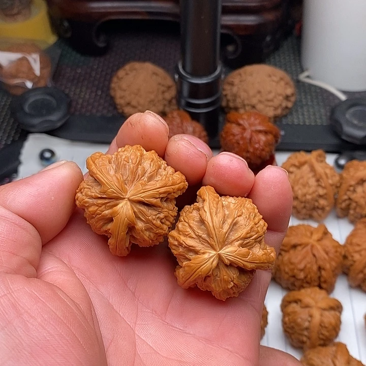 核桃手串/手链拼接白狮子1