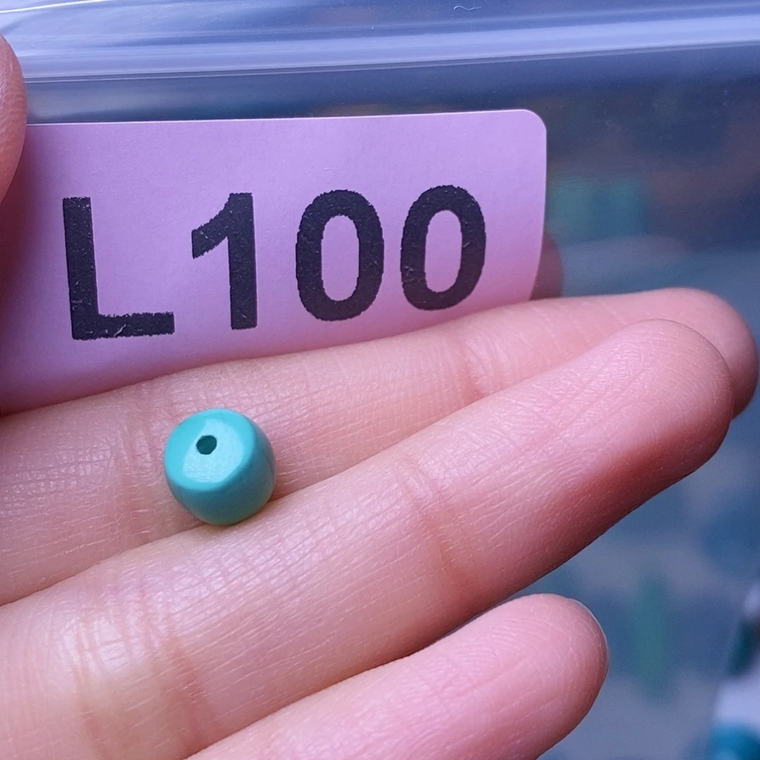 十堰原生态绿石头特色手工配饰