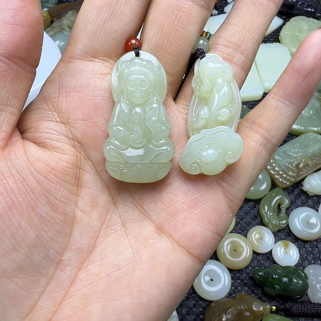 和田玉未镶嵌吊坠(不含链)