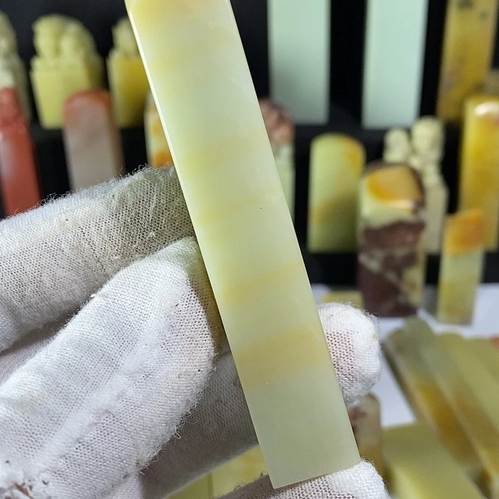 青田石青田黄金条