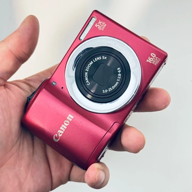 95新 Canon/佳能 a810特价1600w像素5倍光变冷白清透五号电池自备