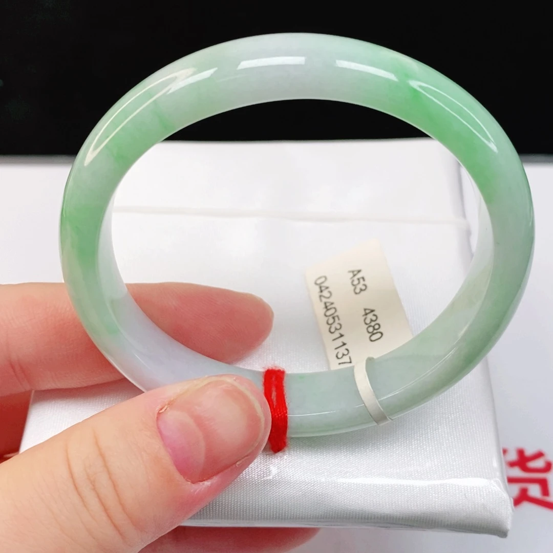 h***y翡翠手镯未镶嵌纯天然缅甸A货翡翠53.3贵妃