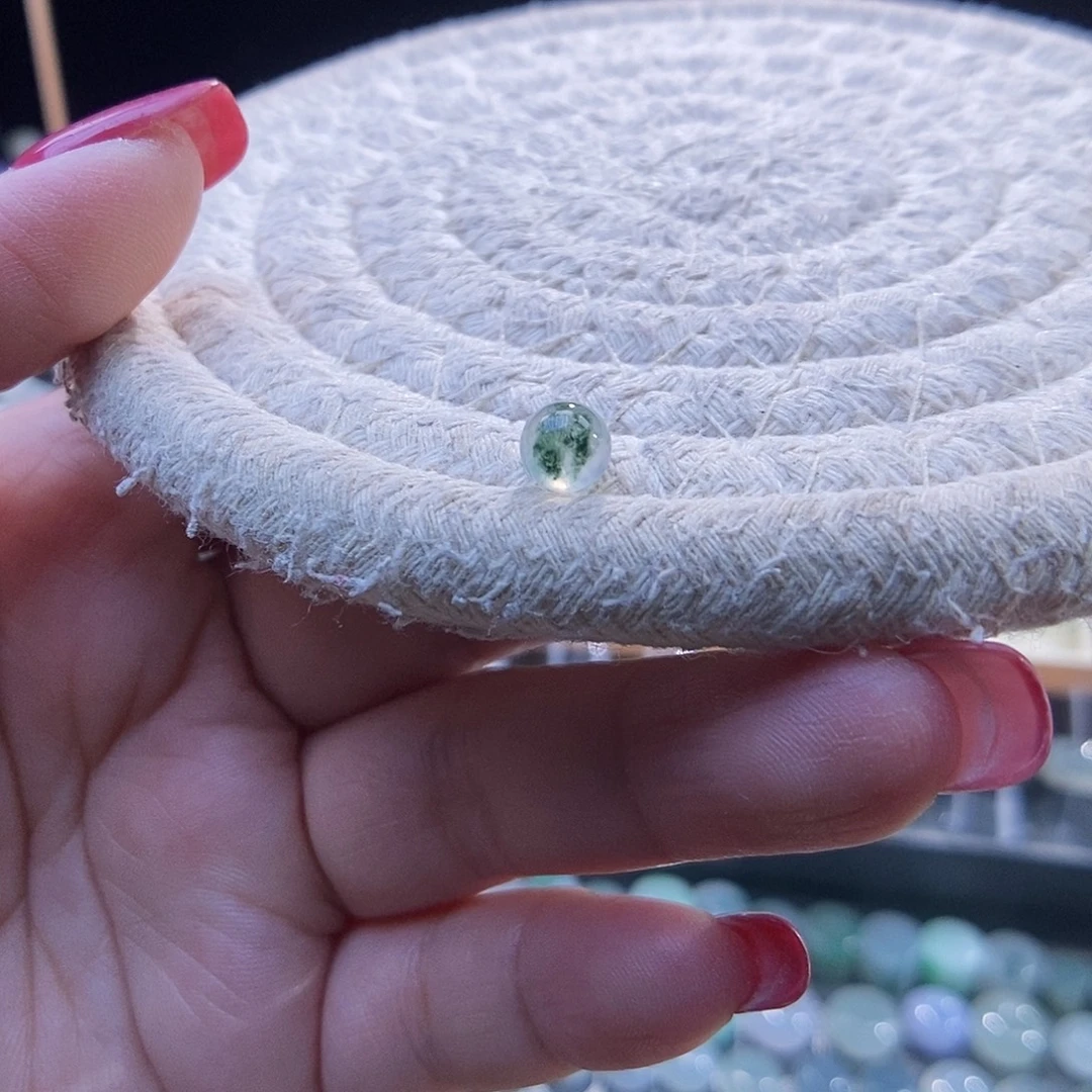 翡翠未镶嵌颈饰圆珠5.7