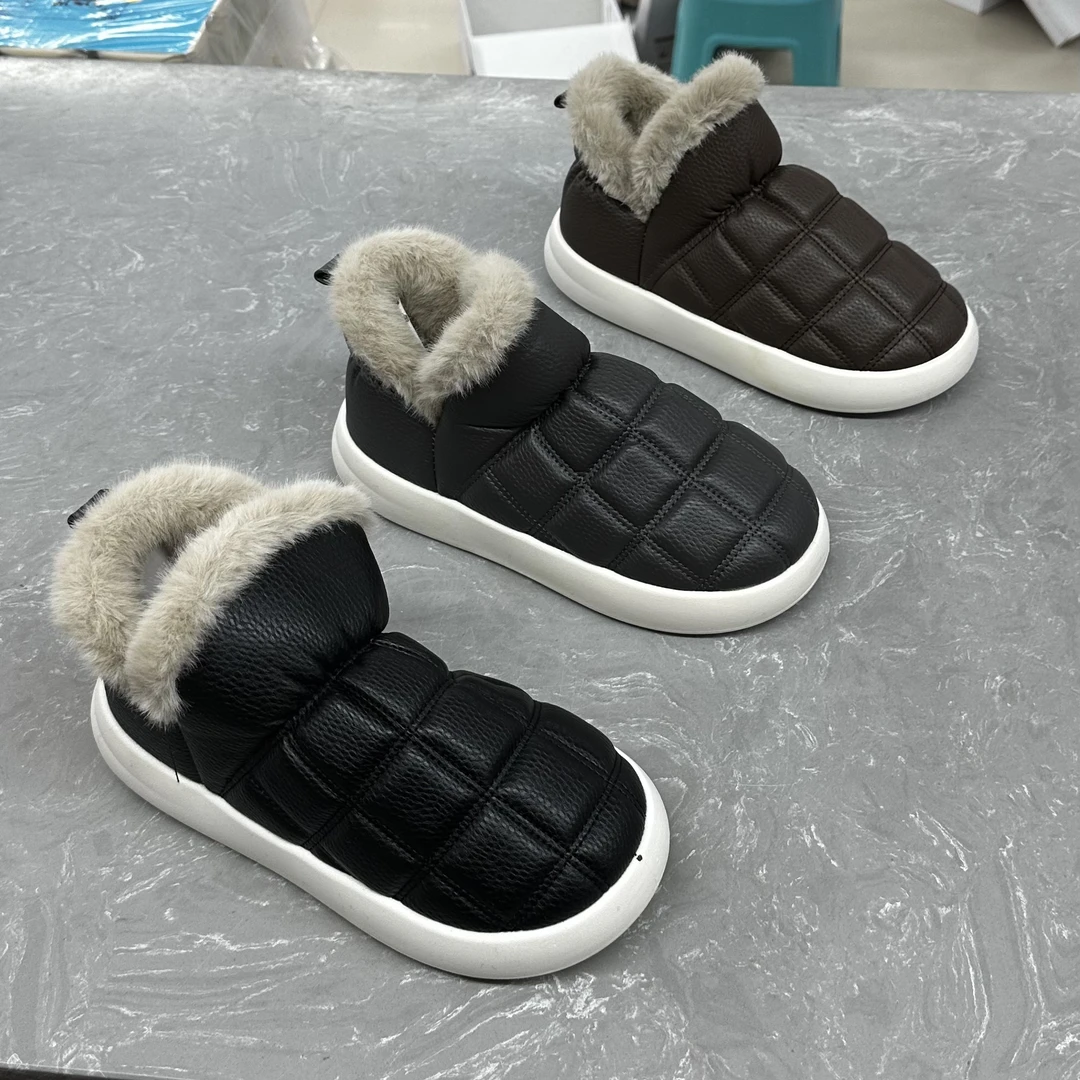 838男士冬季加厚防水防滑家居棉靴