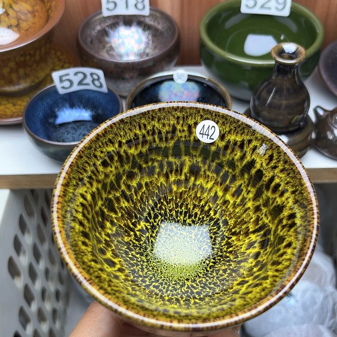 茶盏陶瓷有超级小高层