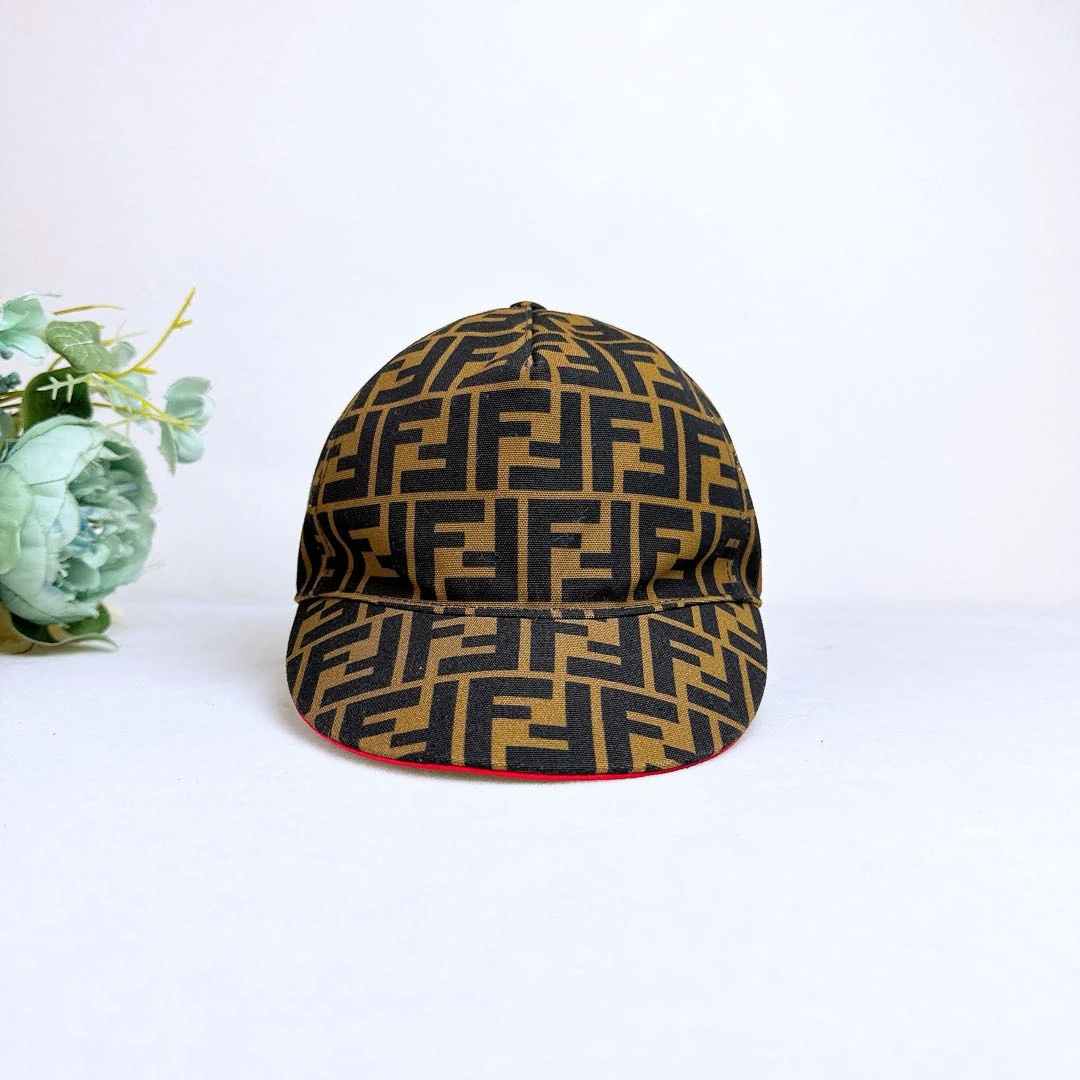 99新 FENDI/芬迪 99新/Fendi/芬迪/鸭舌帽/58码/Xspa7383