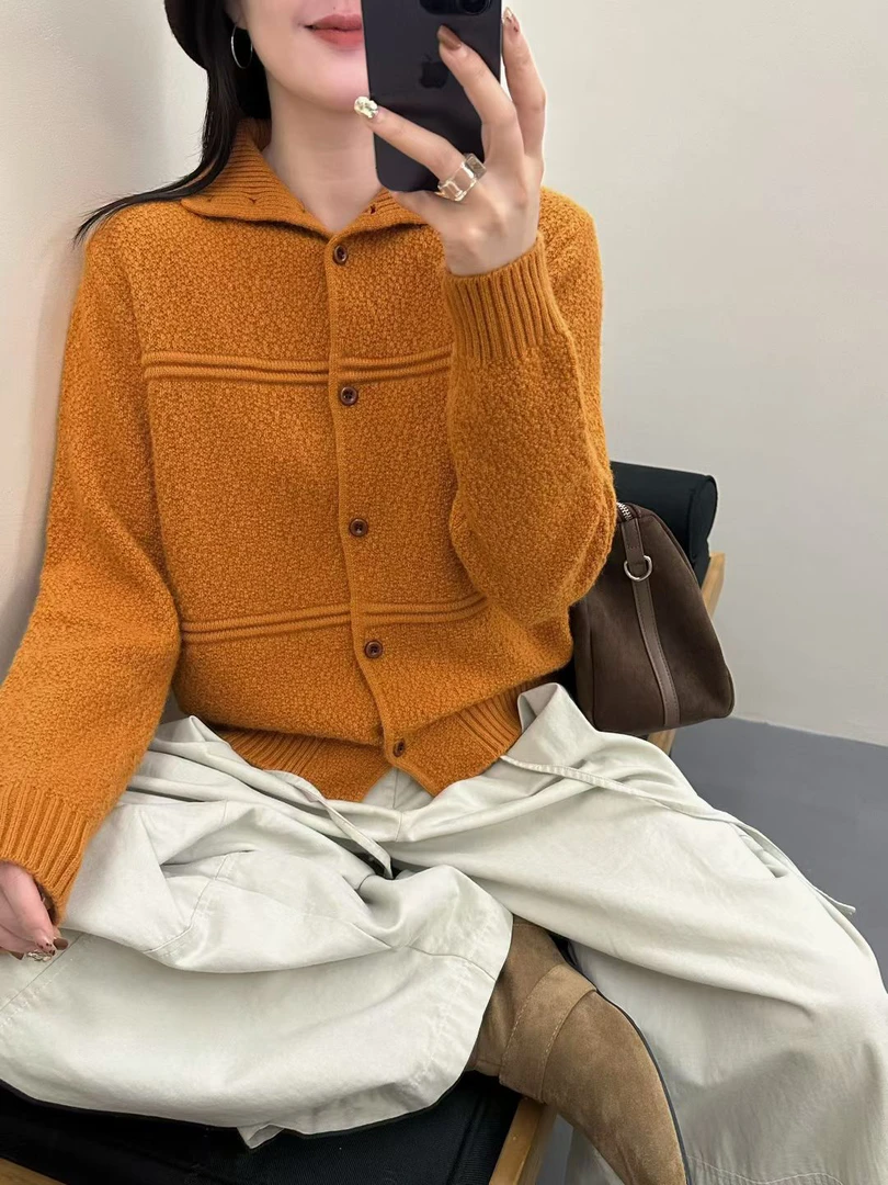 秋冬新款半高领单排扣宽松慵懒风针织衫女网红慵懒风百搭上衣外套