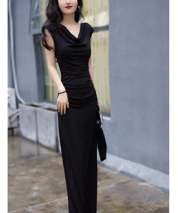 2025气质纯黑显瘦高级轻熟冷淡风百搭连衣裙XLB401101