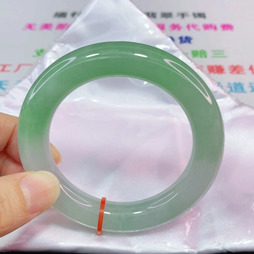 未镶嵌手镯翡翠55圈口胖圆条-高品质