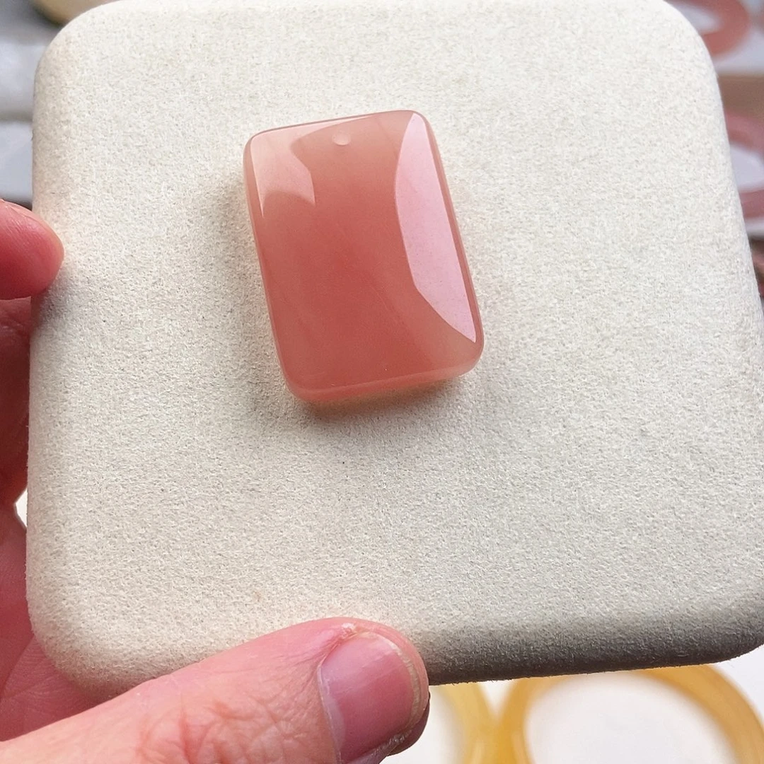 如***喵石英质玉未镶嵌颈饰014