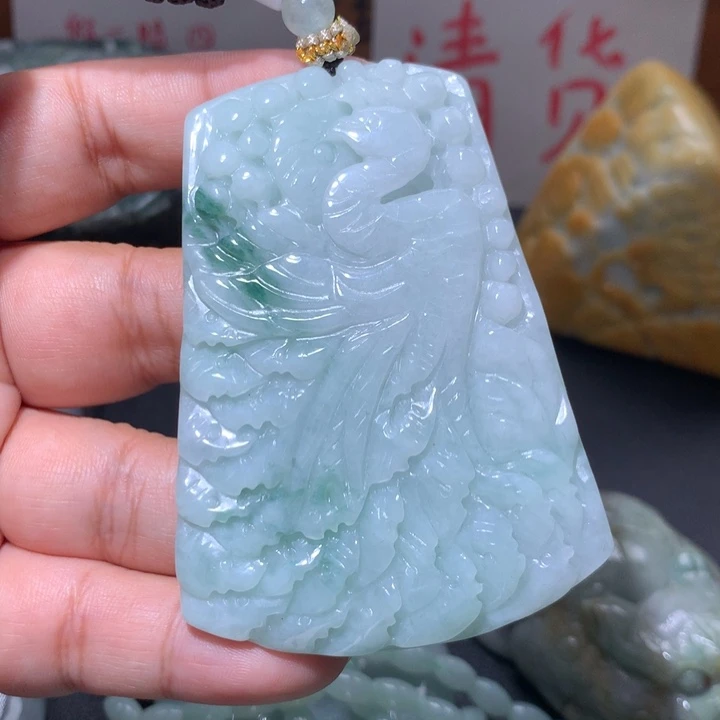 翡翠未镶嵌颈饰保真天然A货翡翠