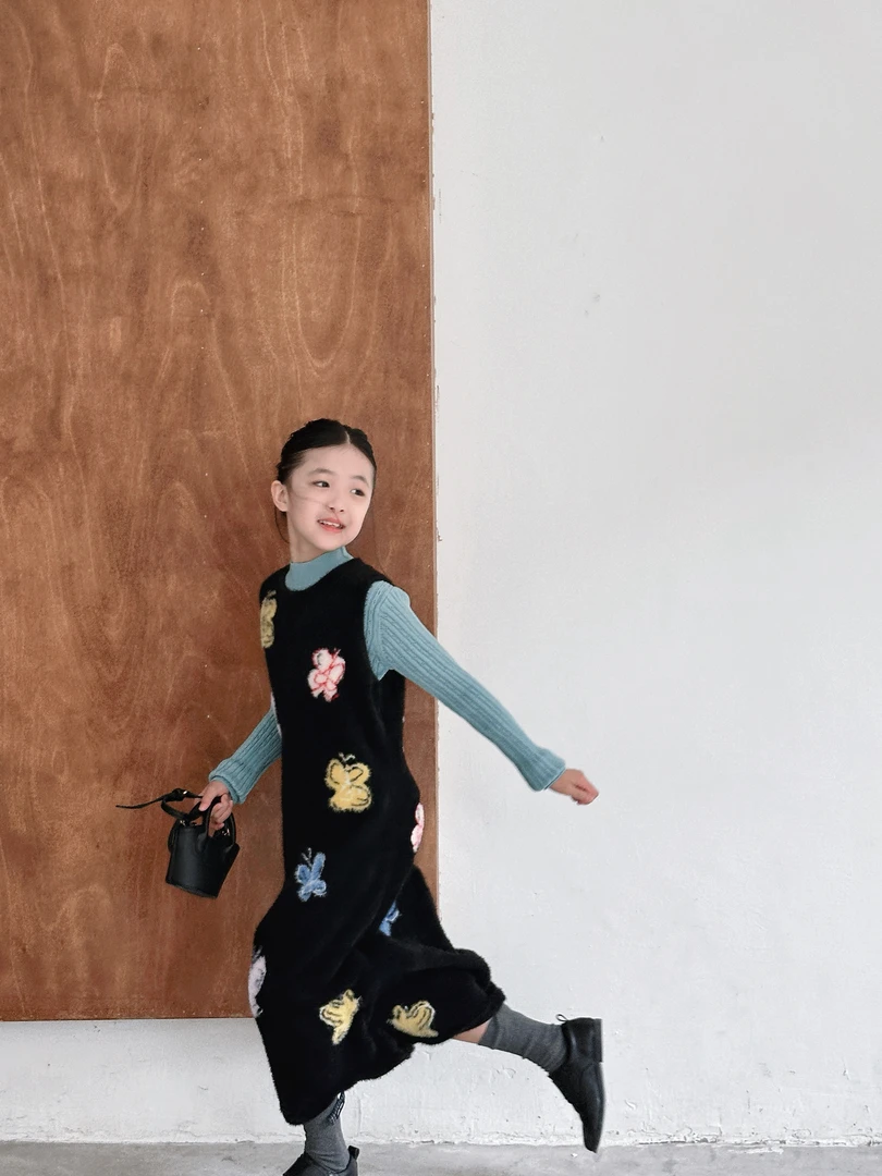 『莫奈的蝴蝶』艺术环保水貂绒重工挂毛蝴蝶提花长裙