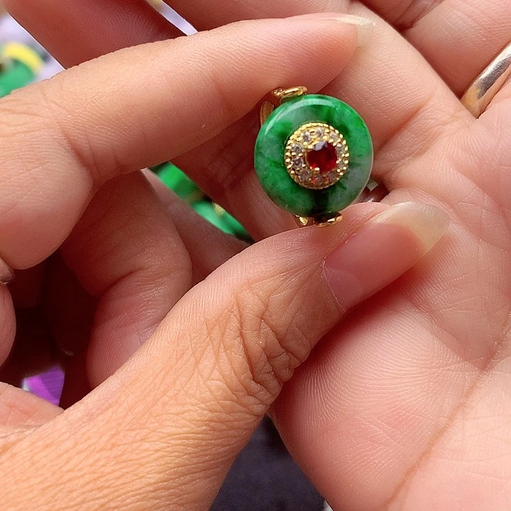 翡翠银S925镶嵌颈饰翡翠