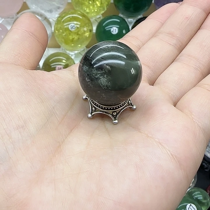 未镶嵌水晶珠宝半成品