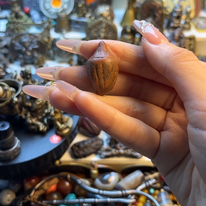 D***心泥塑闪价漏价一件