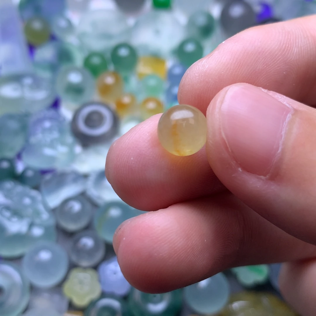 定制翡翠未镶嵌珠子