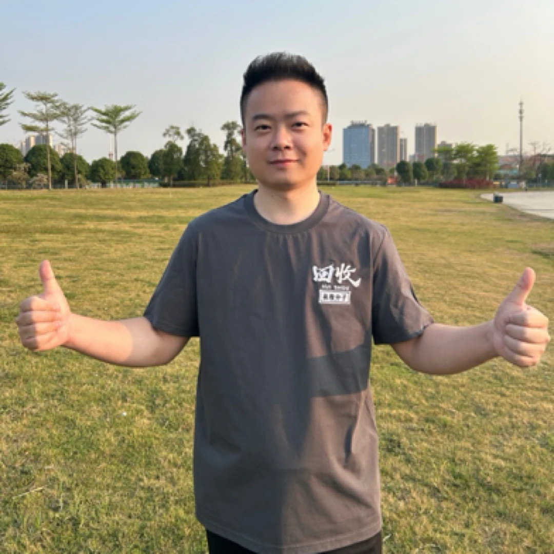 回收积极分子刺绣圆领T恤夏季