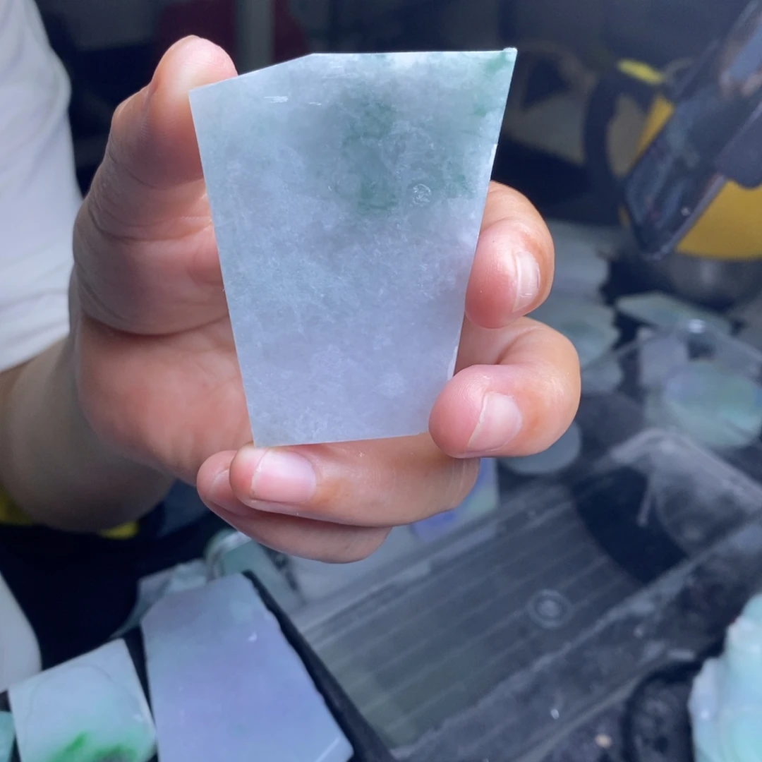 定制翡翠未镶嵌