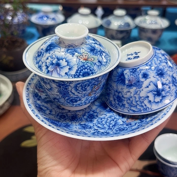 24794788578957906899900