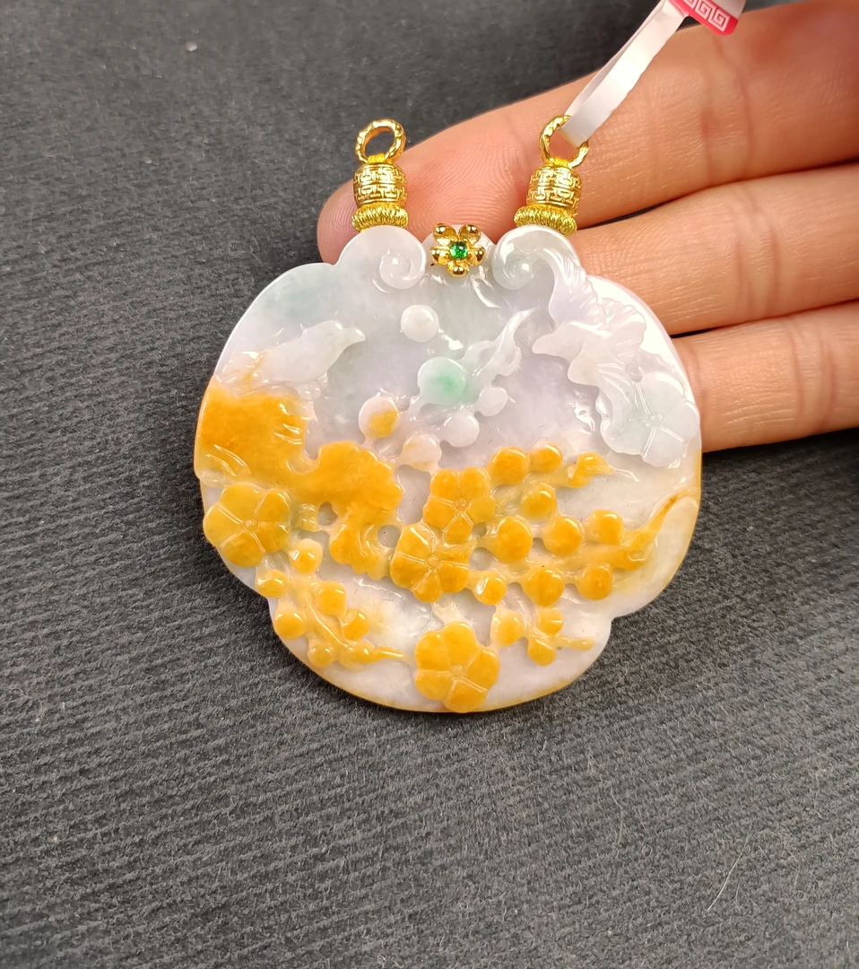 天然翡翠A货吊坠