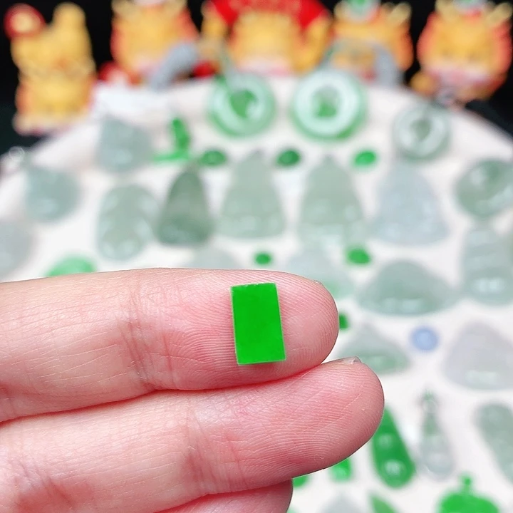 翡翠裸石缅甸天然A货翡翠