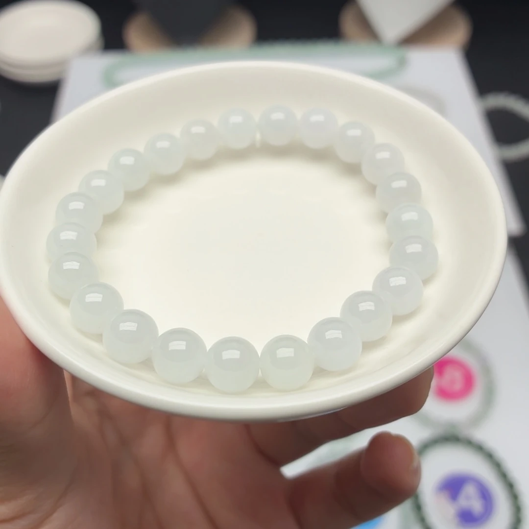翡翠未镶嵌手链卡8.3