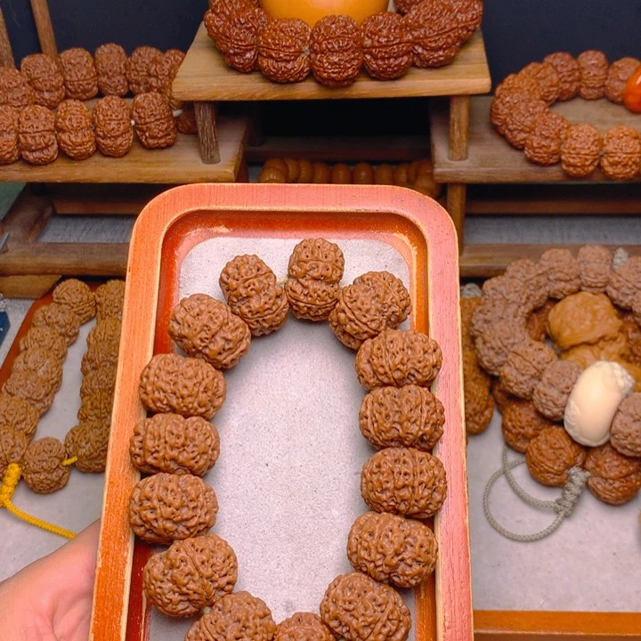 欲***舞吊坠金刚菩提夹板