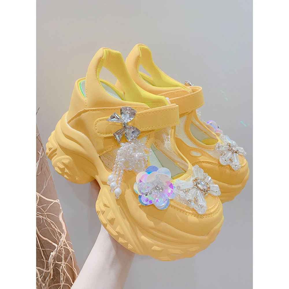 包头包头凉鞋水钻魔术贴时装凉鞋百搭欧若新中式