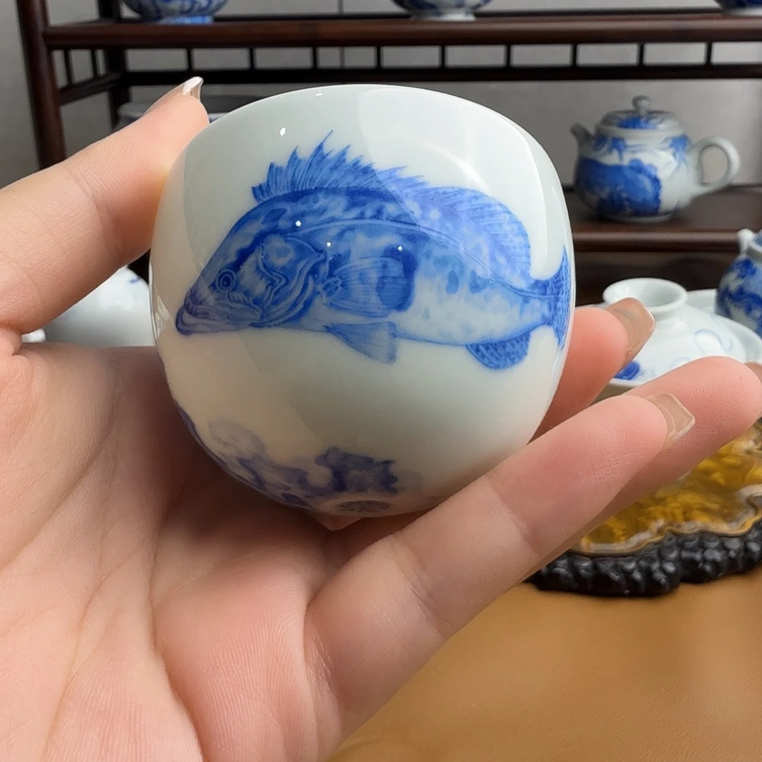孤***语盉木。 鱼杯。