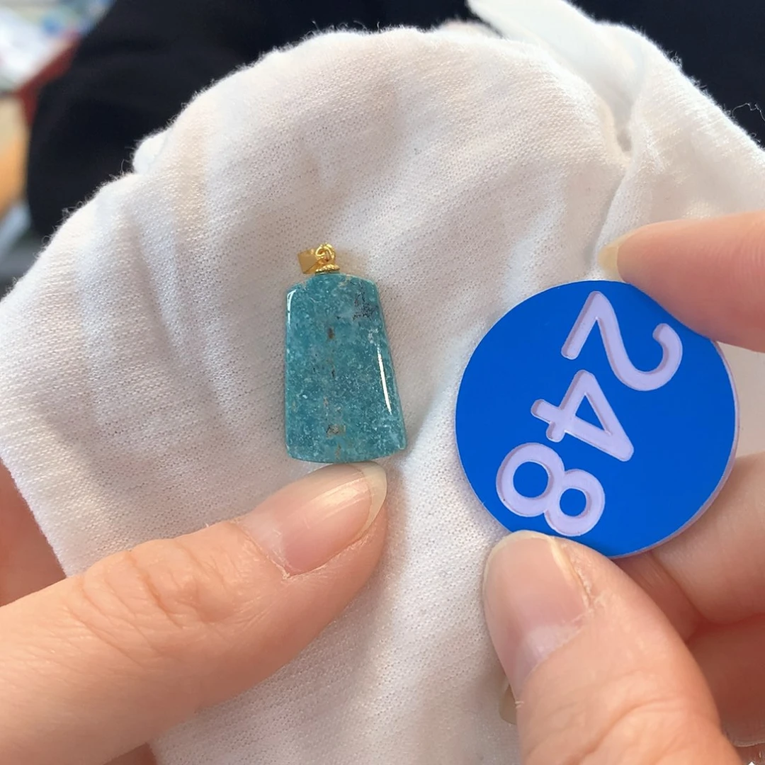 南红玛瑙珠宝奇石未镶嵌