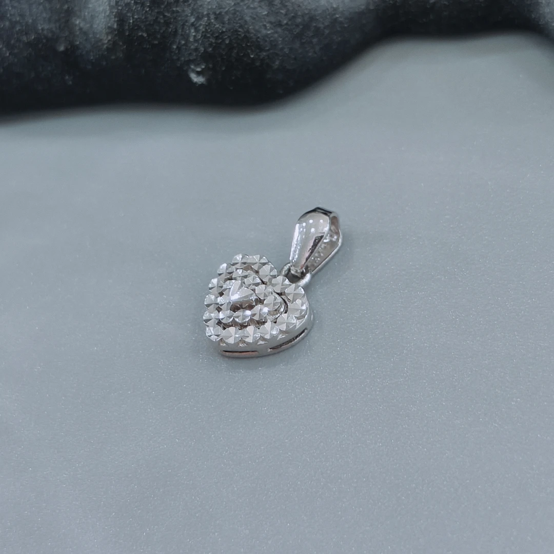 吉金珠宝 Pt950铂金爱心挂坠爆闪小众设计款