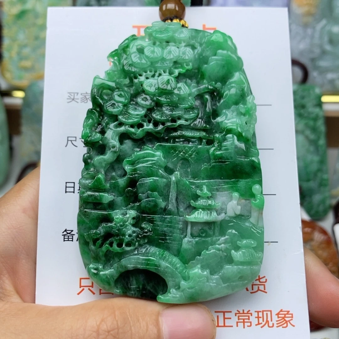 翡翠未镶嵌颈饰吊坠