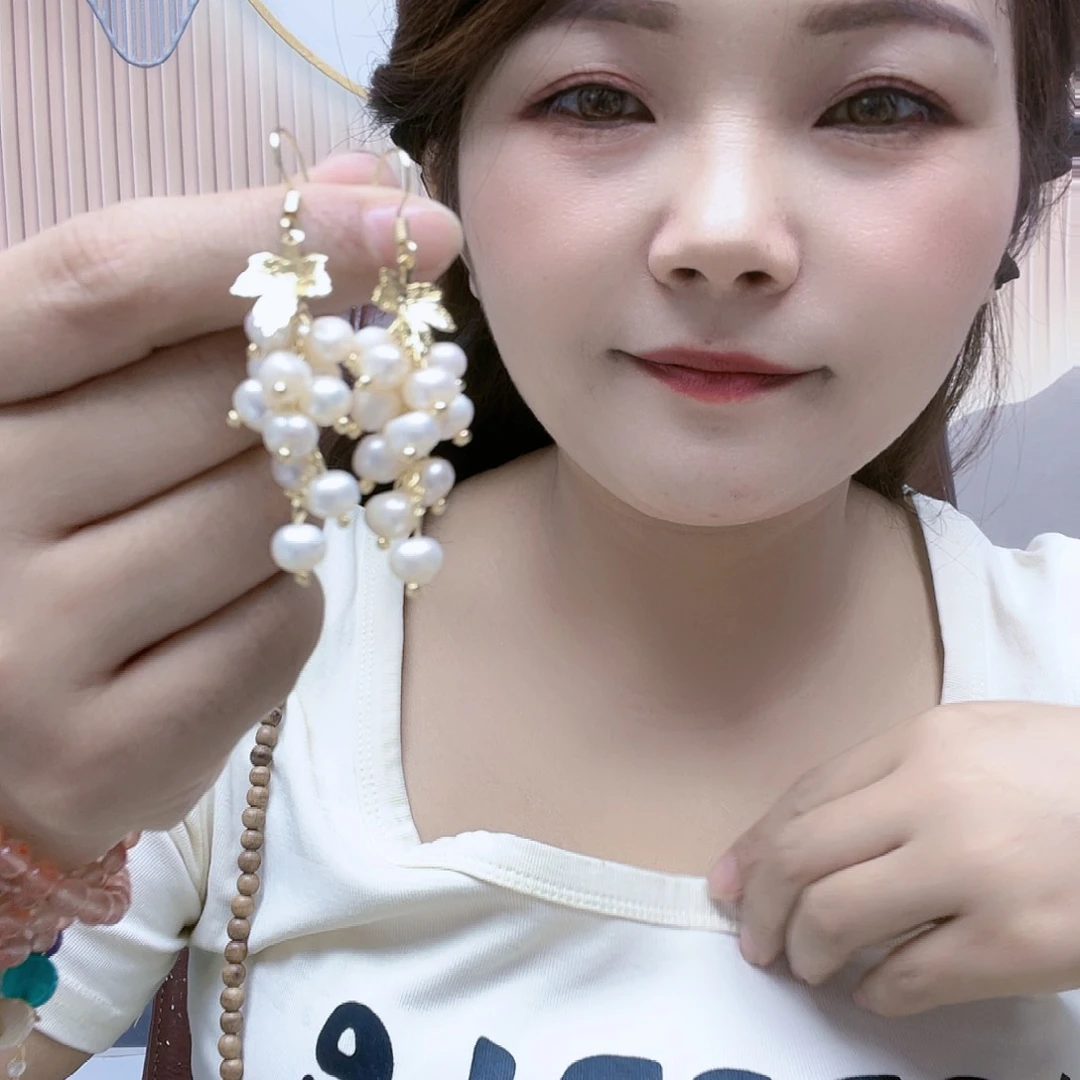 【闪购商品】银S925镶嵌淡水珍珠耳饰