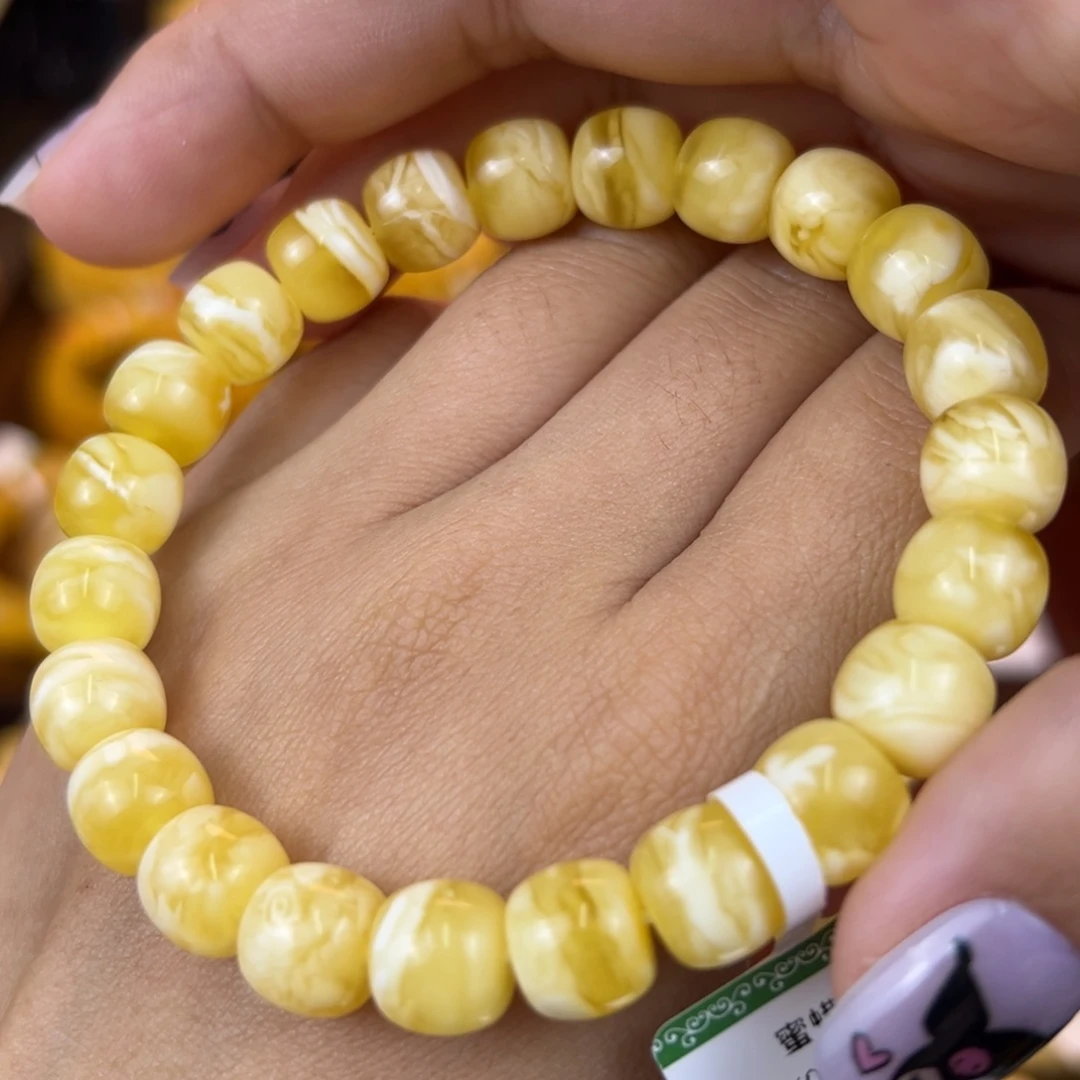 琥珀裸石未镶嵌knnbjjjnnn