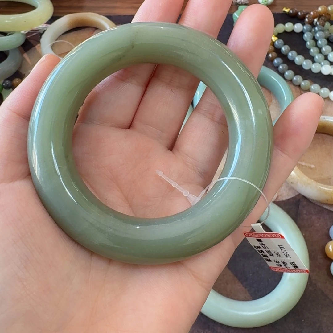 和田玉未镶嵌颈饰55有棉