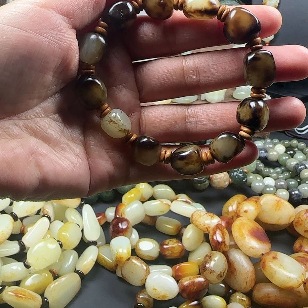 和田玉（糖玉）手串未镶嵌用****3