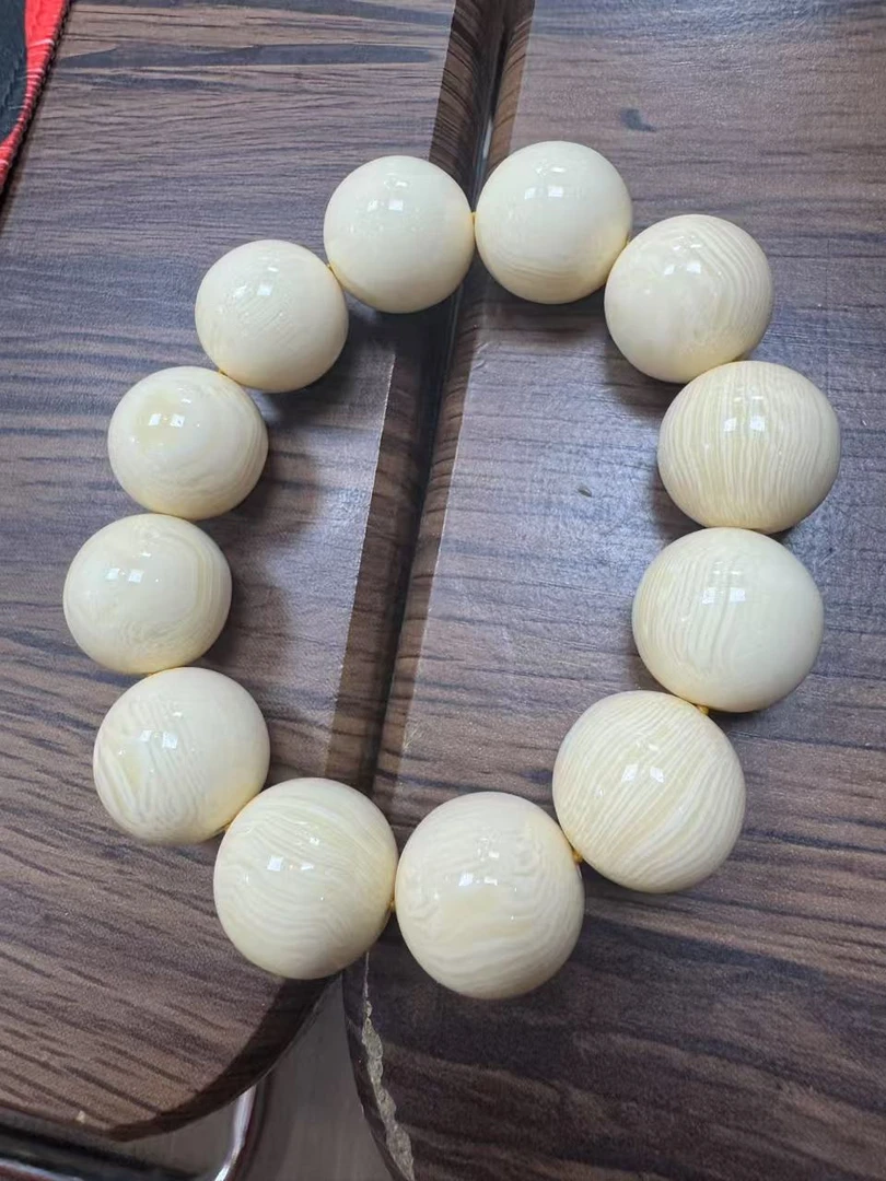 嘻【闪购商品】猛犸牙圆手串58