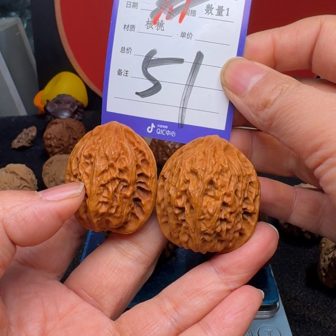 文玩核桃把件温**山生帽北京