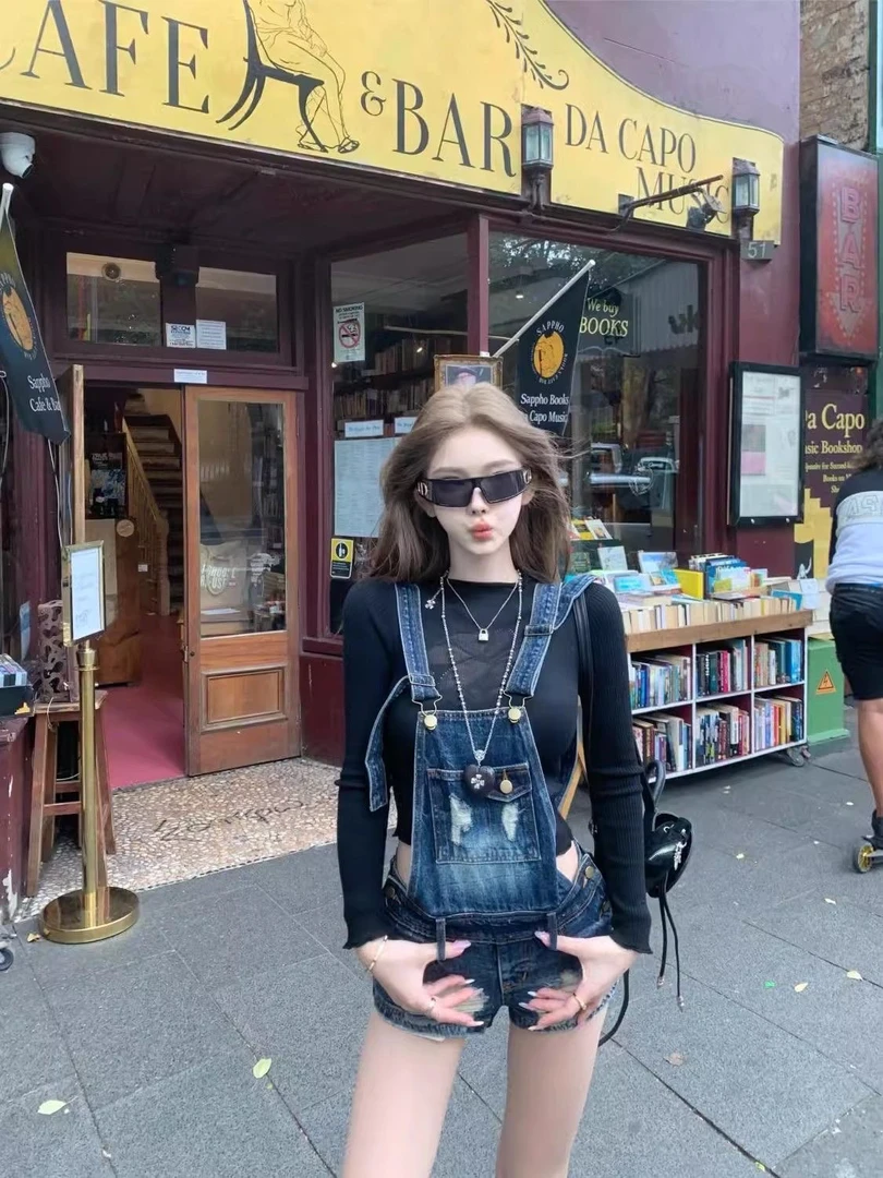 甜酷系辣妹气质高级感破洞高腰显瘦牛仔背带短裤女夏2025新款热裤