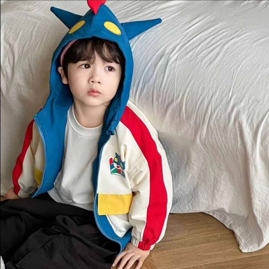 男童拼色连帽超人外套秋季2025新款儿童立体卡通宝宝帅气冲锋衣潮