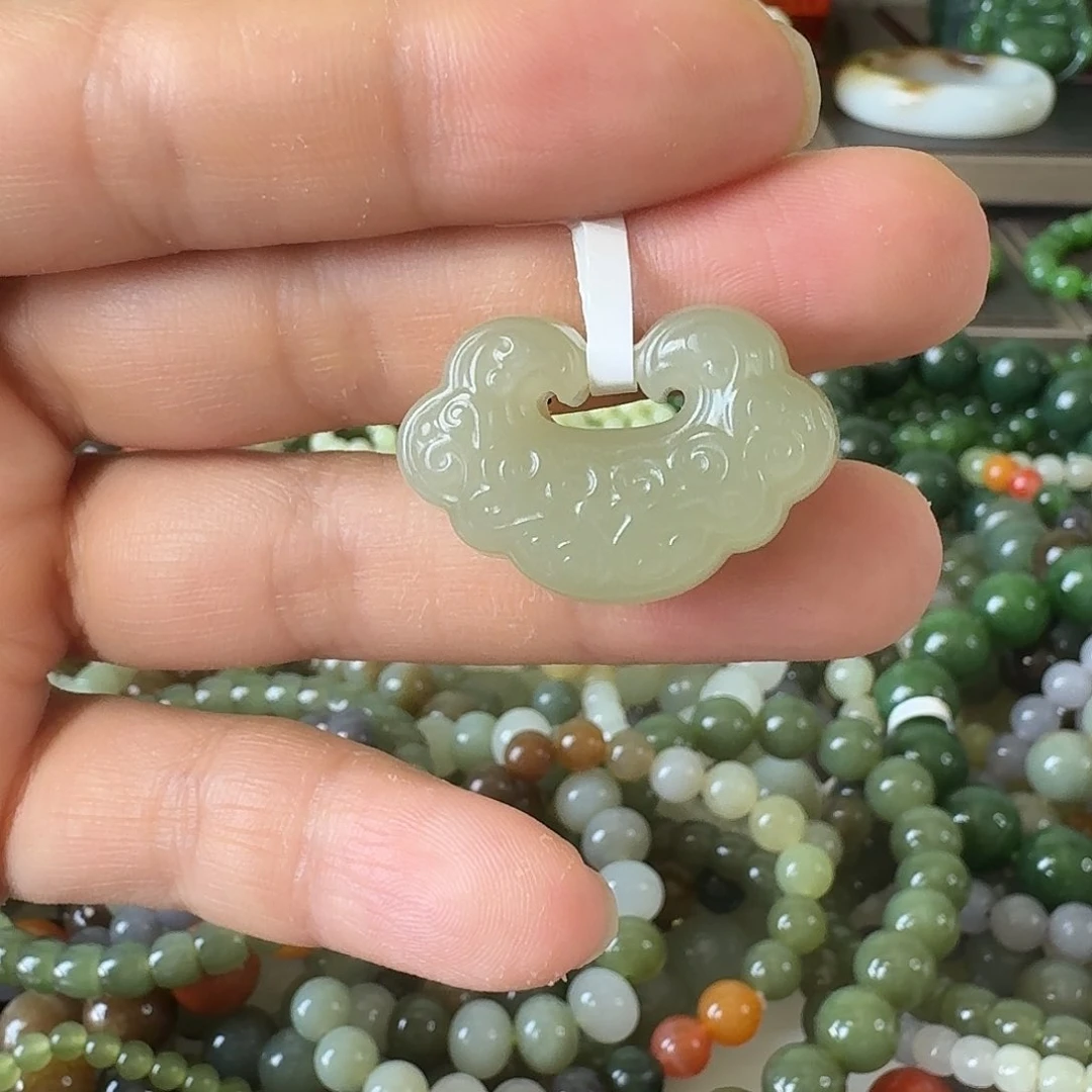 手串未镶嵌和田玉