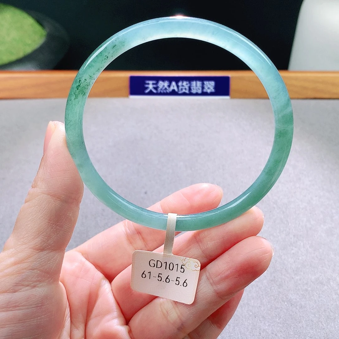 未镶嵌手镯翡翠天然翡翠手镯a货